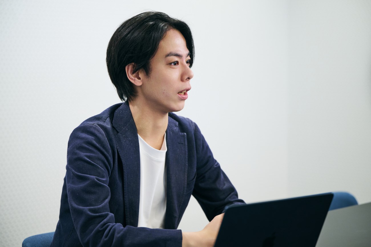 画像を説明するテキストなくても可